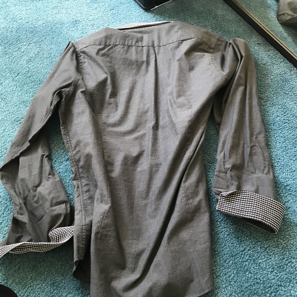 EXPRESS MENS GRAY BUTTON DOWN SHIRT DETAIL CUFFS - Picture 5 of 6